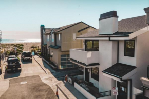 ONeill I by AvantStay Coastal Paradise Steps from Beach Modern Decor